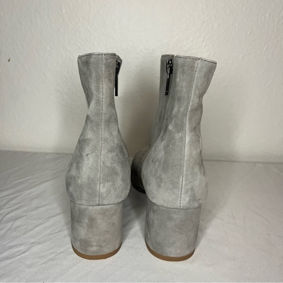 Bleecker & Bond Lacey Gray Suede Block Heel Ankle Boots 👢✨ - Picture 4 of 8